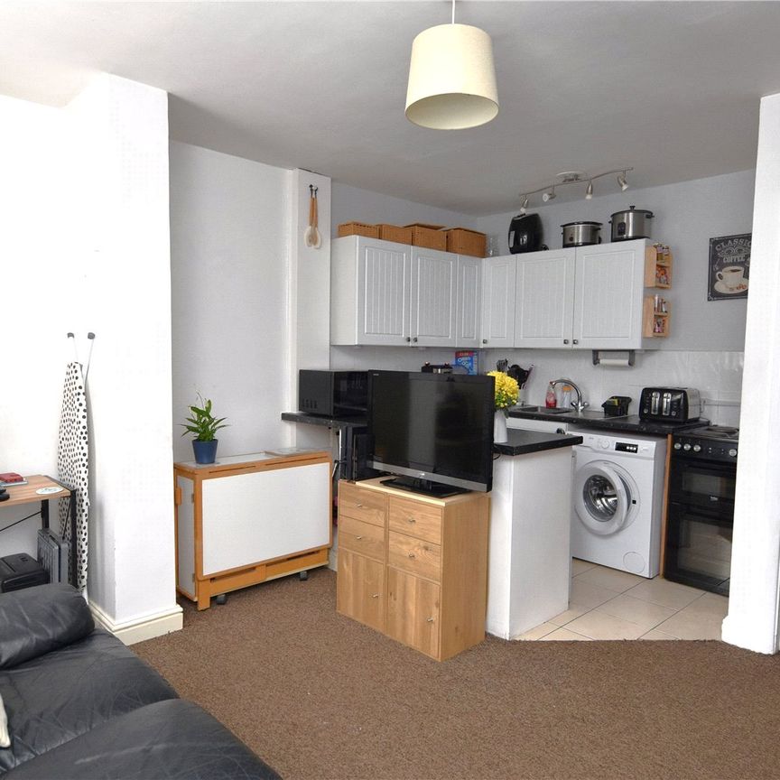 High Street, Shoeburyness, Essex, SS3 9AH - Photo 1