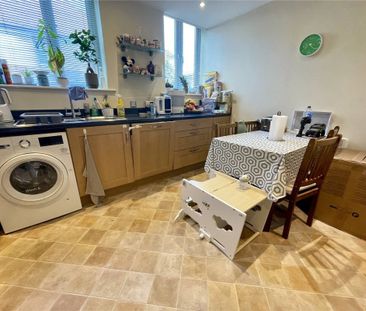 Richmond Wood Road, Bournemouth, Dorset, BH8 - Photo 6