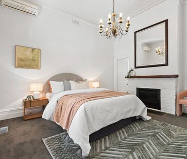 Fantastic Elwood Home! - Photo 6