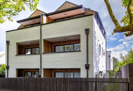 2/9 Francis Street, Grey Lynn - Photo 2