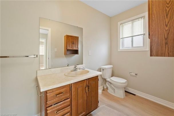 For Lease - 6344 DRUMMOND Road Unit# 1, Niagara Falls, Ontario - Photo 1
