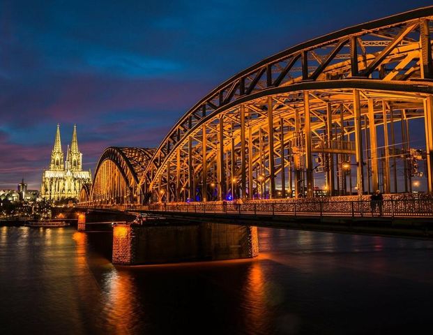 Junge Frau sucht Wohnung in Niederkassel - Foto 1