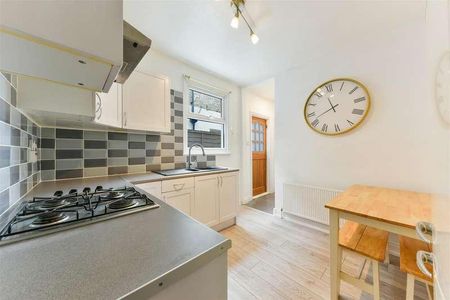 Fortescue Road, Colliers Wood, SW19 - Photo 5