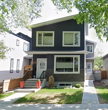 3 & 1 Bedroom Duplex Style Units in Newton - SF193 - Photo 4