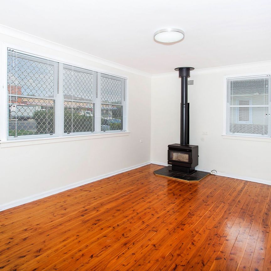 Convenience Meets Comfort In This Family-friendly Home - Photo 1