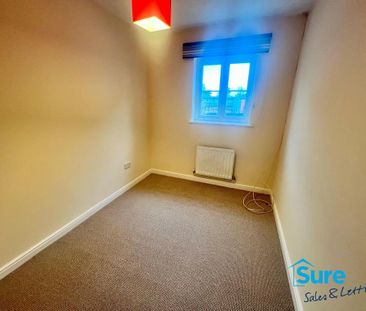 4 bedroom detached house to rent - Photo 2