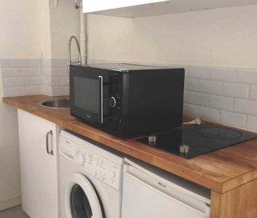 Location Appartement 2 pièces 32m² LYON 7ème - Photo 5