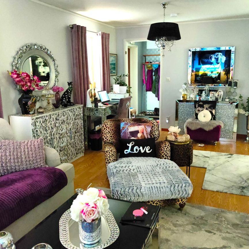 Storå – Trivsamt radhus med uteplats och grönskande omgivning - Photo 1