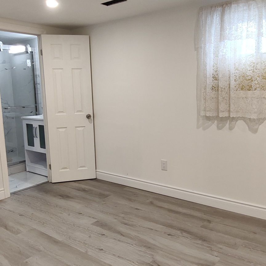 For Lease - 9 Lisburn Crescent Unit# Basement, Toronto, Ontario - Photo 1