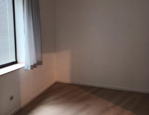 Moderne, teilmöblierte 2-Zimmerwohnung in zentraler Lage - Foto 1