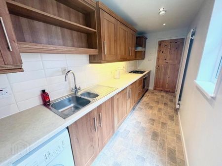 9 Aigburth Park, Belfast, BT4 1PQ - Photo 5