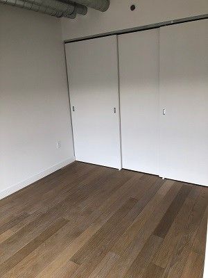 Executive 2 bedroom in No1 River Landing - Photo 5