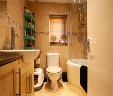 2 bedroom end of terrace house to rent - Photo 6