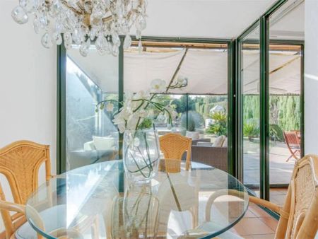 Casa o chalet de alquiler en Plaça de Les Acàcies, 23, Navata - Photo 4