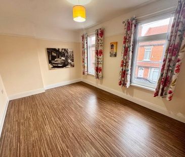 13 Oakmount Drive, Belfast, BT15 3RE - Photo 1