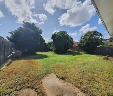 WELL-LOCATED CHADSTONE HOME FOR RENT - Photo 3