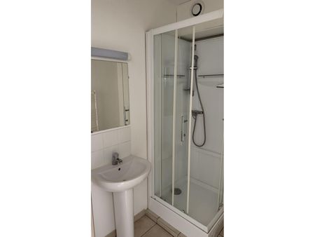 T1 à louer à Tourcoing - Réf. 207 - Photo 3