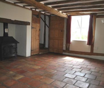 3 bedroom semi-detached house to rent - Photo 3