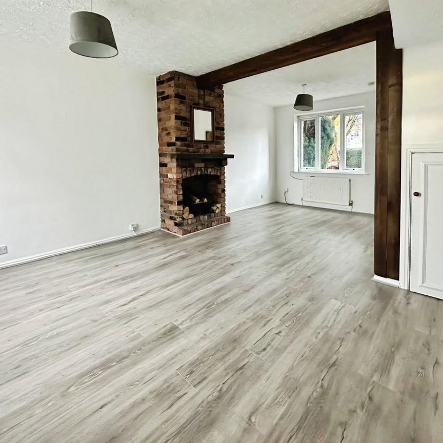 2 bedroom House To Let - Photo 1