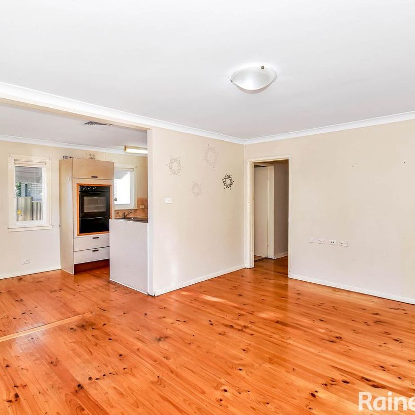 Neat & Tidy Home - Photo 1