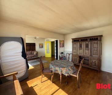 Location Appartement 4 pièces 78m² RENNES 35000 - Photo 1