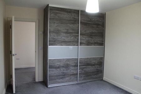 6 Millmount Village Way, Dundonald, Belfast, BT16 1AL - Photo 2