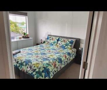 Home in Handy Location - Photo 5