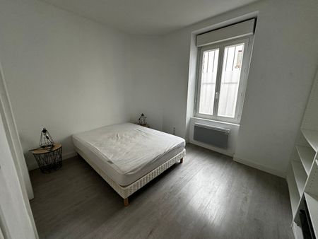 Location Appartement 2 pièces 38m² - Photo 5