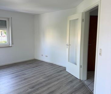 helle, moderne kleine 1-Raumwohnung mit Küche - Foto 1