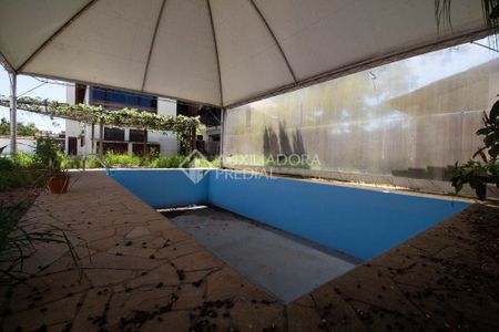 Casa com 5 quartos e 749m² para alugar em Ipanema, Porto Alegre. - Foto 4