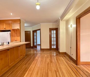 1120 Av. Bernard, Montréal (Outremont), QC H2V - Photo 6