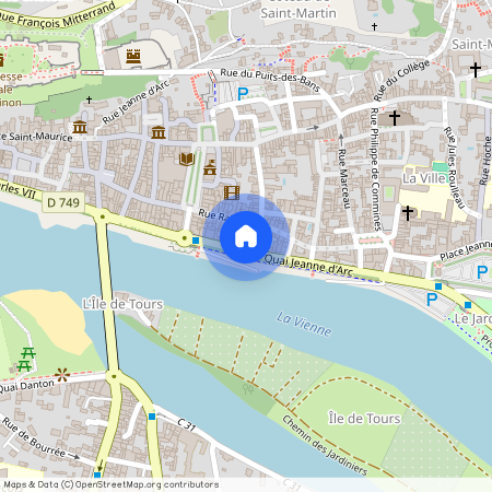 37500, Chinon
