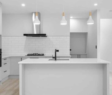 High End Living Personified - Photo 2