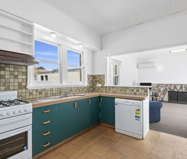 5 Vivian Street, Belmont - Photo 3