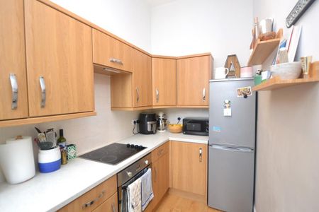 1 bedroom flat to rent - Photo 3