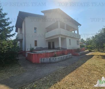 Vila spatioasa 525metri totali de inchiriat in centru Bolint - Fotografie 5