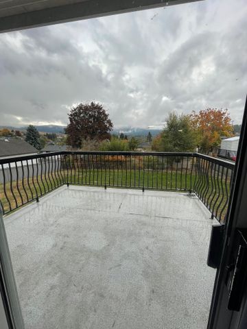 3 Bed Black Mountain - Photo 4