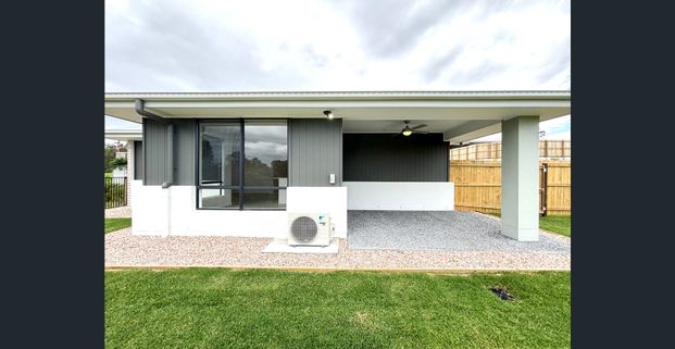 Brand New 4-Bedroom Home in Bethania for Rent - Photo 1