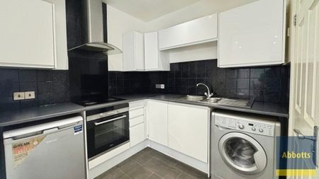 Observation Court, Ipswich - Photo 3