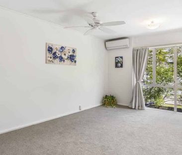 Easy Coastal Living – Home Near Everything - Photo 5