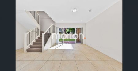 2/29 Lachlan Street, Warwick Farm - Photo 2