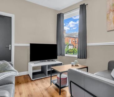 4 bedroom house to rent - Photo 1