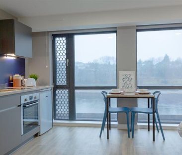 Studio to rent - Photo 1