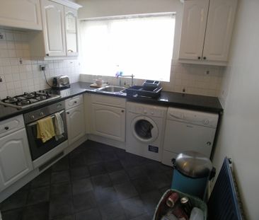 Elm Court, Lakeside - Photo 4