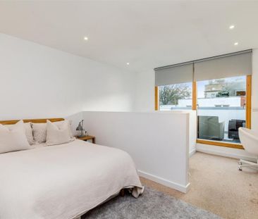 3 bedroom end of terrace house to rent - Photo 4