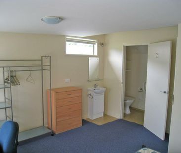 Room 2/8B Woodhaugh Street, Woodhaugh, Dunedin City - Photo 4