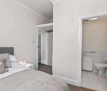 Pier Street, The Hoe, Plymouth, PL1 - Photo 2