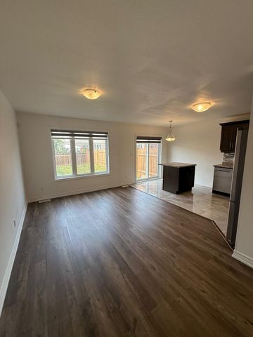 For Lease - 140 Monarch Street, Welland, Ontario - Photo 3