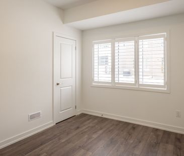 For Lease - 400 Finch Avenue Unit# 41, Pickering, Ontario - Photo 1