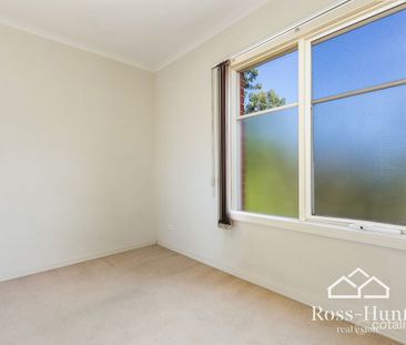DOUBLE STOREY APARTMENT IN THE HEART OF BOX HILL - Photo 4